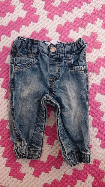 Jean taille 3 mois