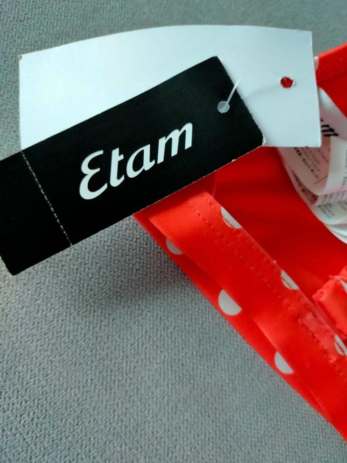 Haut de bikini à pois – Etam – Taille 40 – Neuf avec étiquette - photo numéro 2