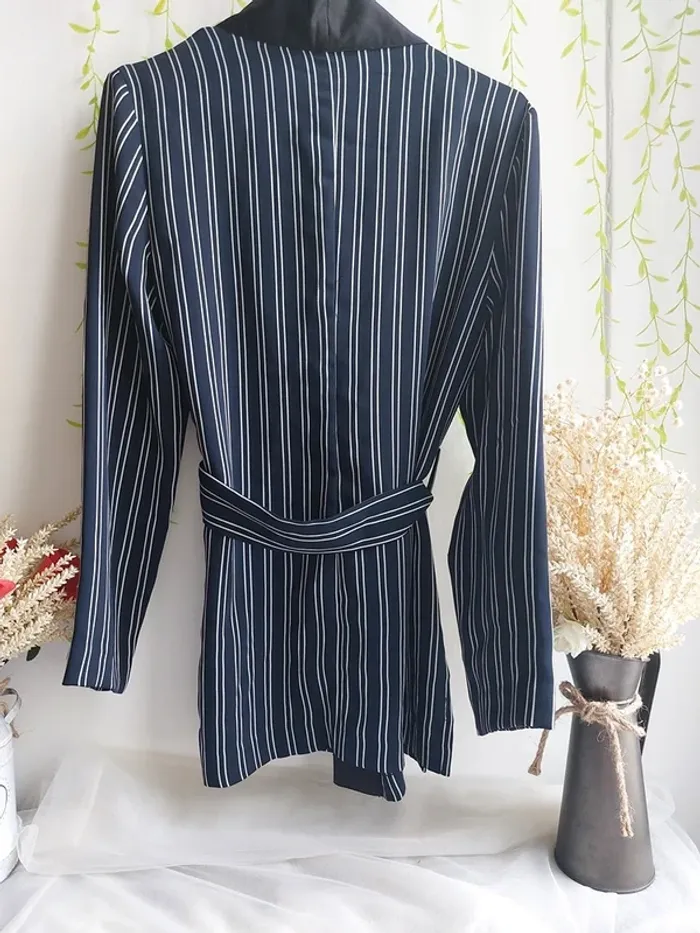 Blazer Zara – XS – Marine – État : Excellent - photo numéro 3