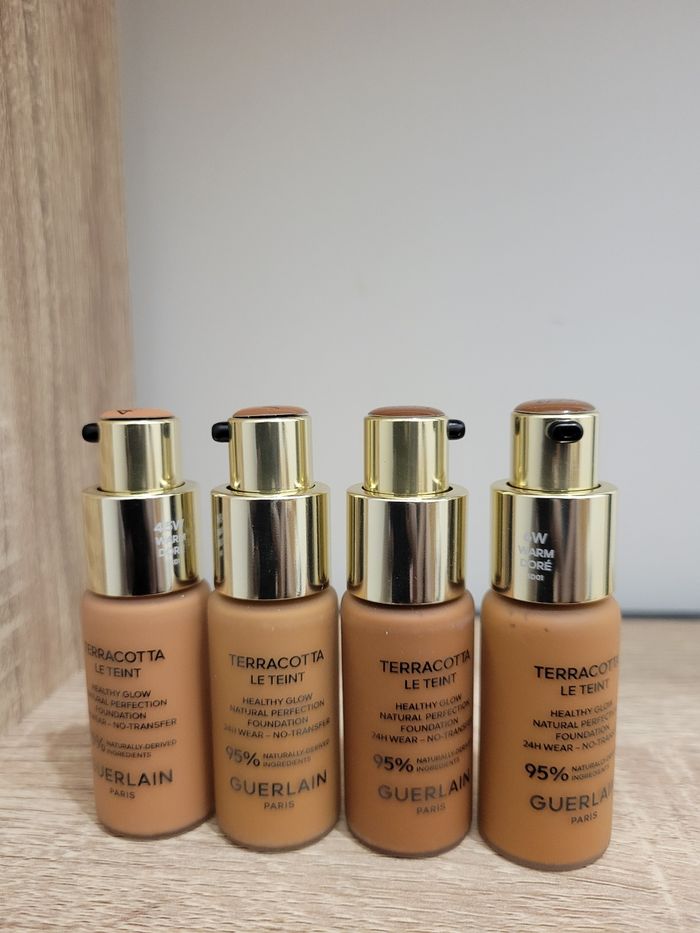 Fond de teint Terracota Guerlain 25 euros/Pièce - photo numéro 3