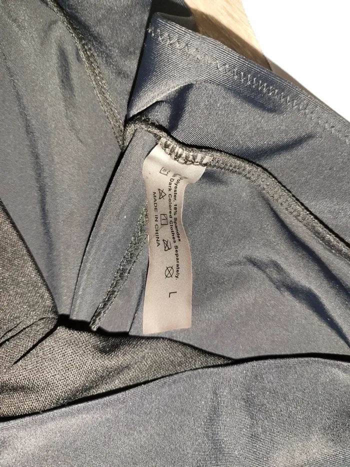 Maillot 2 piece taille L - photo numéro 4