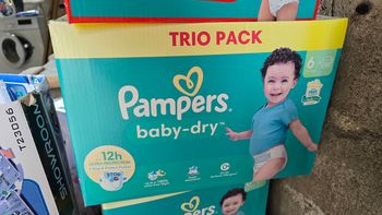 103 Couches baby dry taille 6