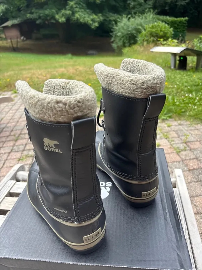 Bottes Sorel Enfant - Taille 36 - Parfaites pour l'Hiver et la Neige ! - photo numéro 11