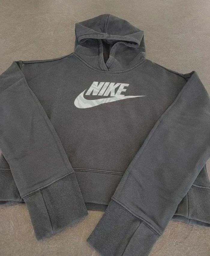 30 € Sweat à capuche Nike Sportswear 12 ans - photo numéro 3