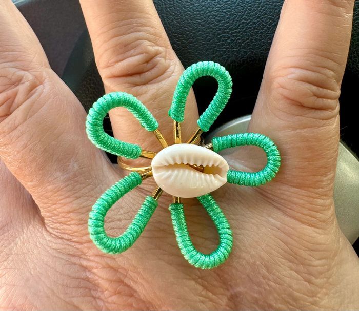 Bague xl réglable acier inoxydable or fleur tissée turquoise ci - photo numéro 2