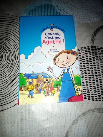 Livre L'école d'Agathe / Coucou c'est moi Agathe !