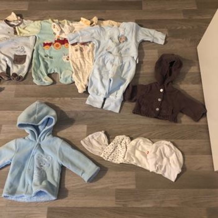 𝖫𝗈𝗍 𝟢~𝟣 𝗆𝗈𝗂𝗌 🍼 - photo numéro 3
