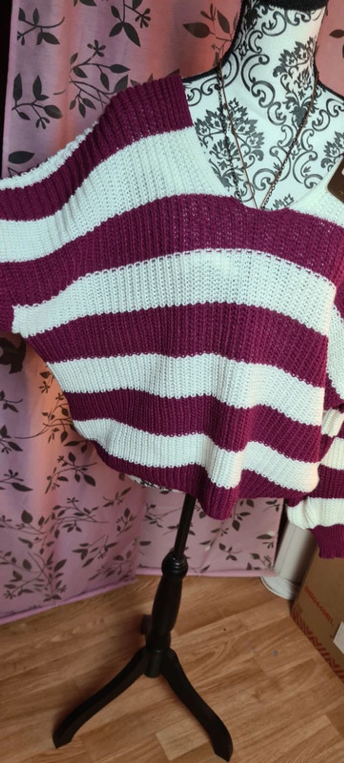 Pull bordeaux blanc - photo numéro 4