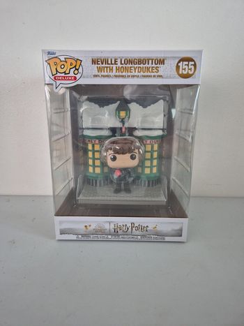 Pop Neville Longbottom with the honeydukes