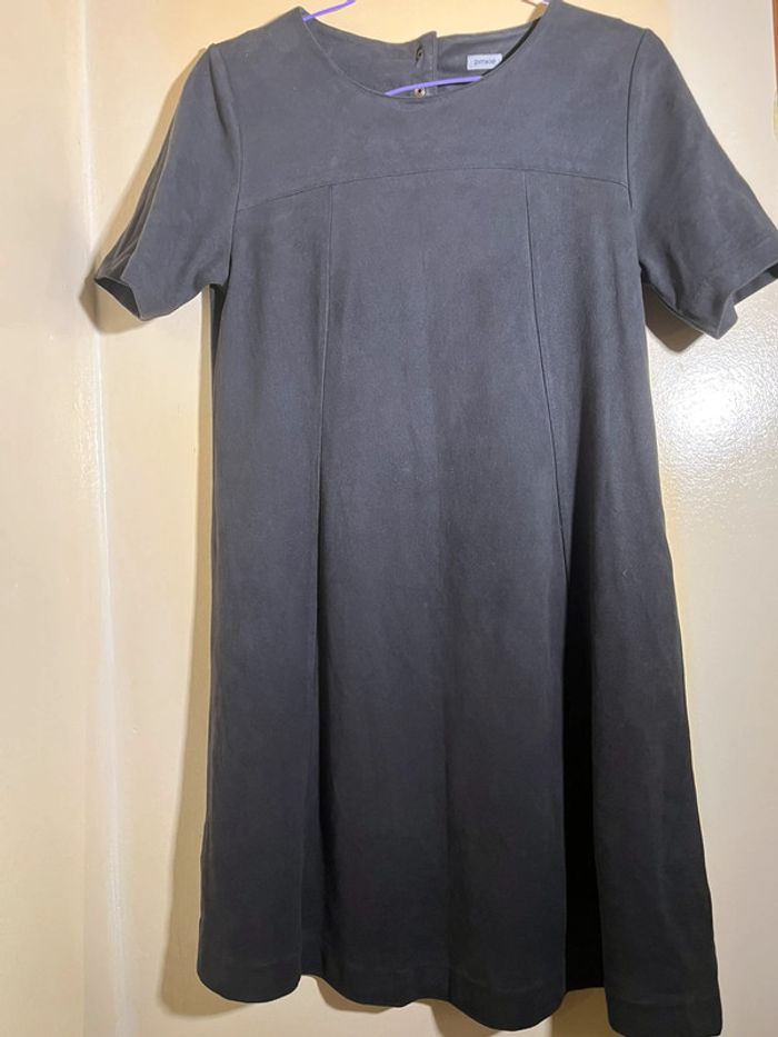 Robe noir imitation daim