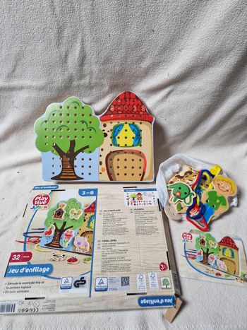 Jeu d'enfilage play tive 