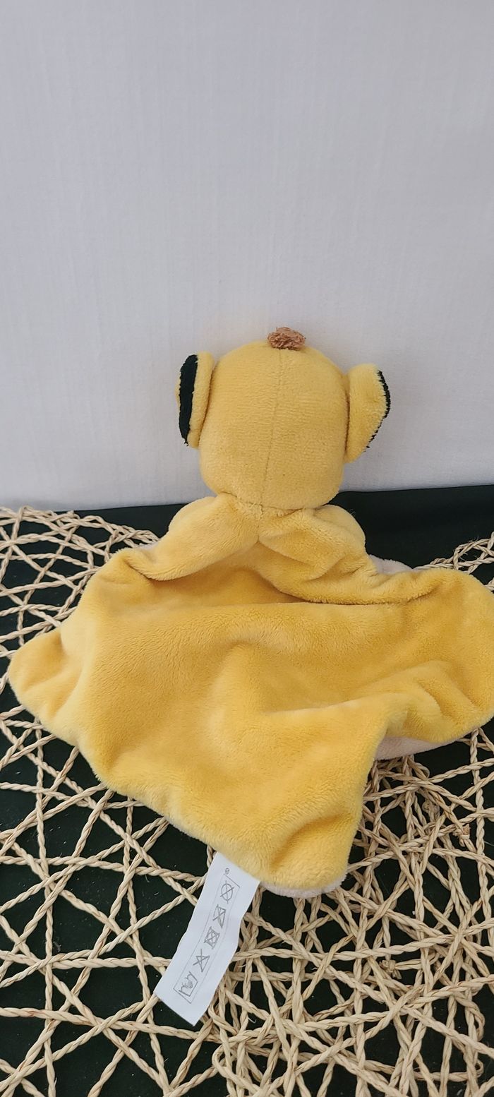 Peluche disney simba le roi lion - photo numéro 2