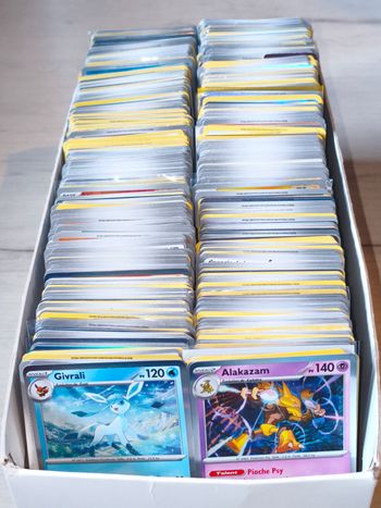 Lot de 100 cartes françaises 