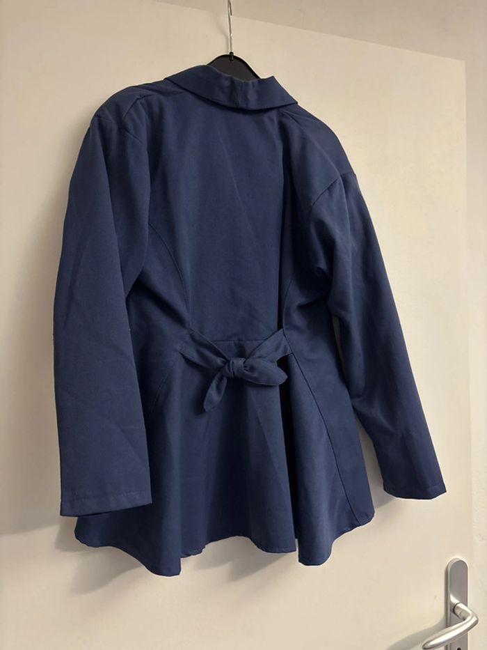 veste bleu marine - photo numéro 2