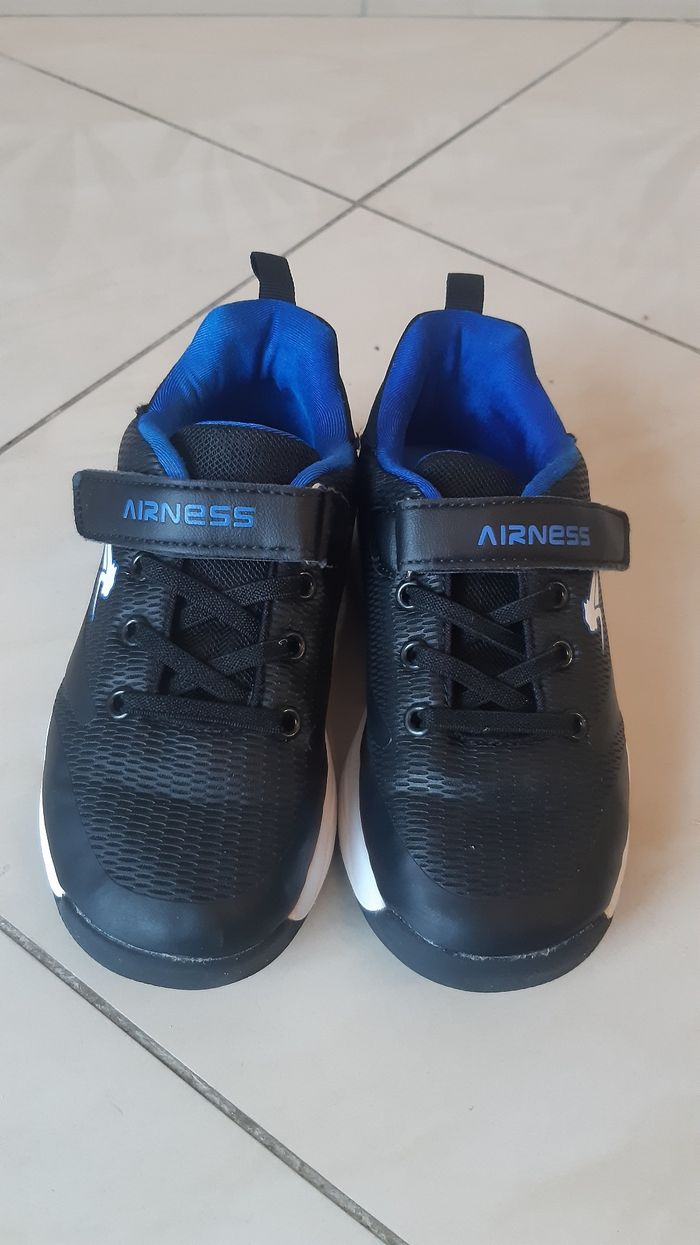 Basket AIRNESS T30 7€ - photo numéro 3