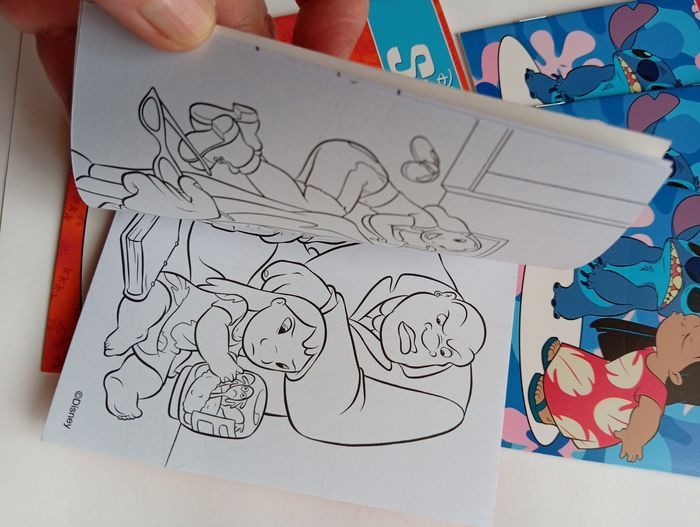 6 Mini coloriages a distribuer pour anniversaire stitch - photo numéro 3