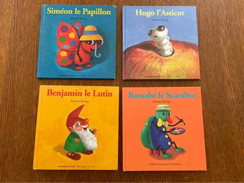 Lot de quatre livres Drôles de petites bêtes