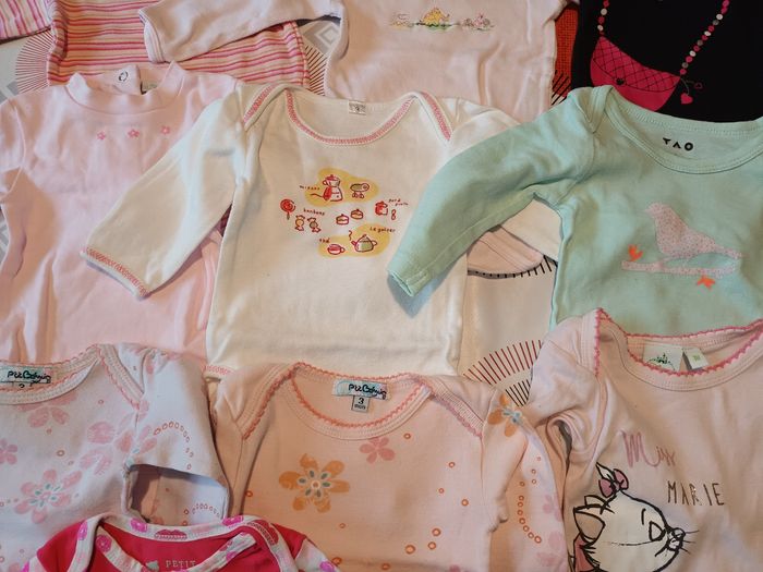 Lot 10 bodies manches longues Taille 3 mois fille 👧 - photo numéro 4