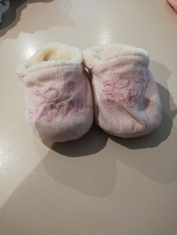 Chausson fille 18, 50% maman 50% papa