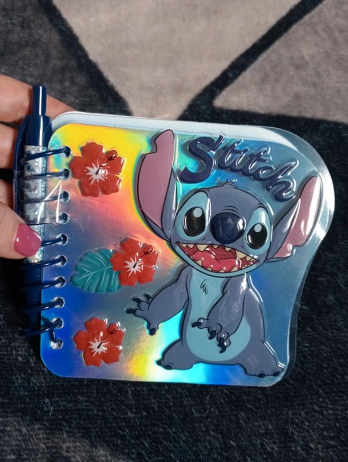 Carnet de notes stitch Disney avec stylo