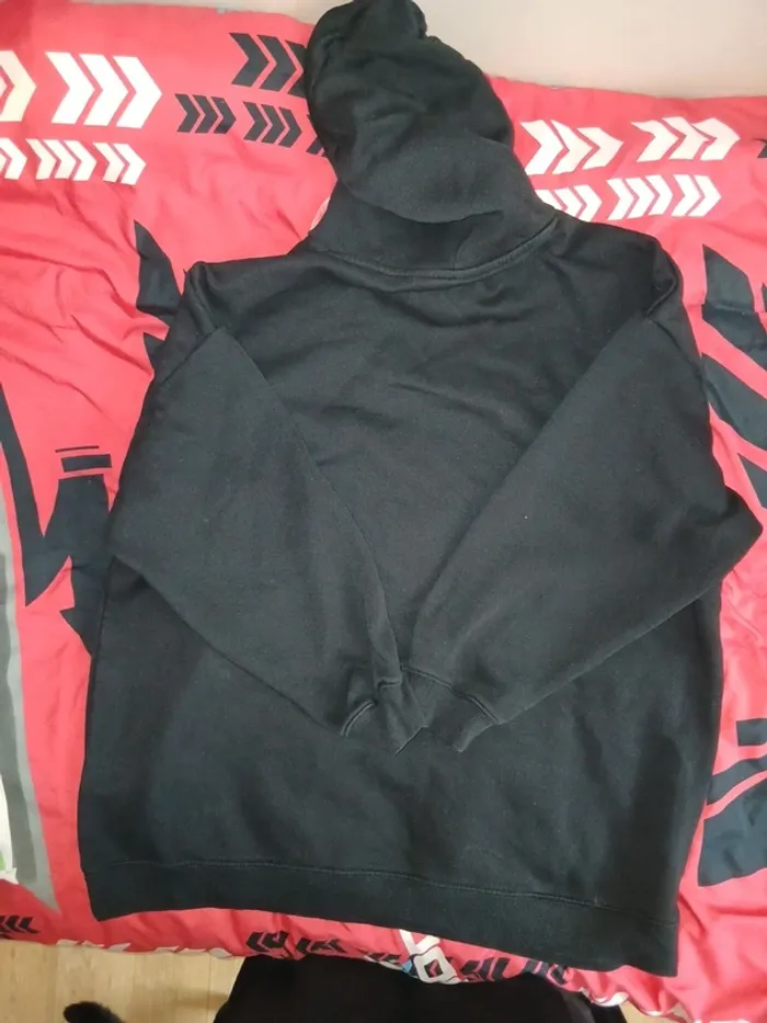 Sweat à capuche Disney taille L - photo numéro 3
