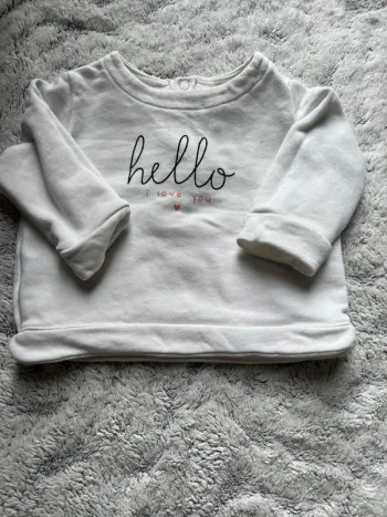 Pull fin Hello 6 mois