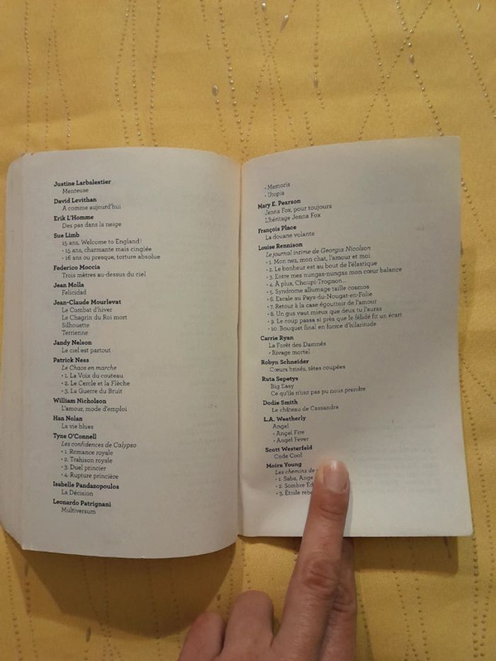 Livre "Tant que nous sommes vivants" d'Anne-Laure Bondoux - photo numéro 4