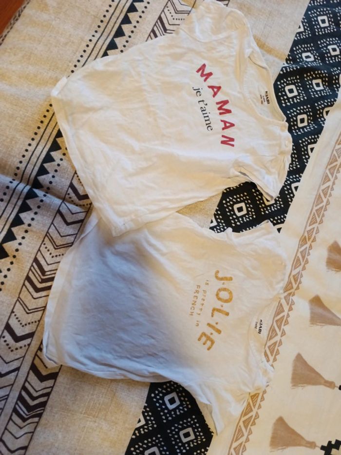 Lot de deux t-shirt taille 24 mois - photo numéro 2