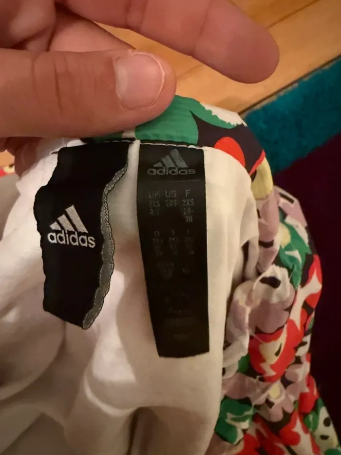 Veste en très bon état adidas taille 2XS - photo numéro 9