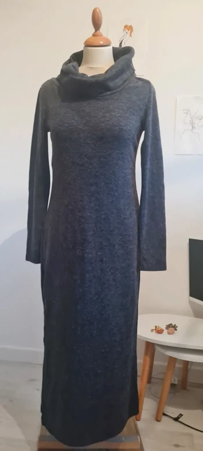 Robe longue Mango
