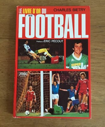 Livre « le livre d’or du football 1979 »