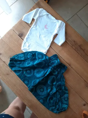 Ensemble body / sarouel