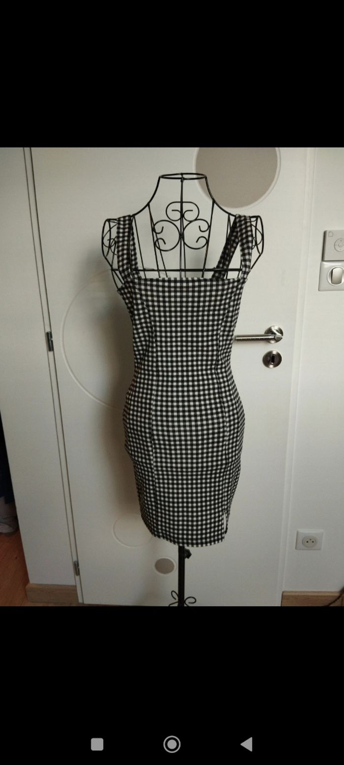 Robe courte