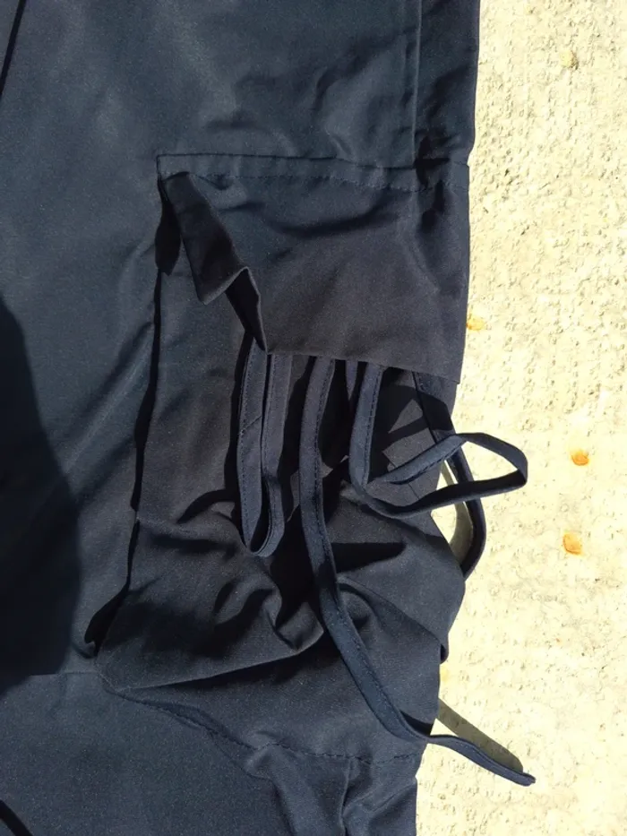 Pantalon cargo bleu marine - photo numéro 2