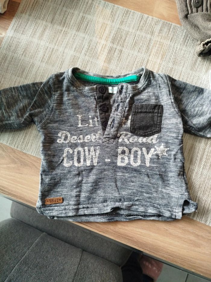 Vends tee shirt manche longue taille 3 mois