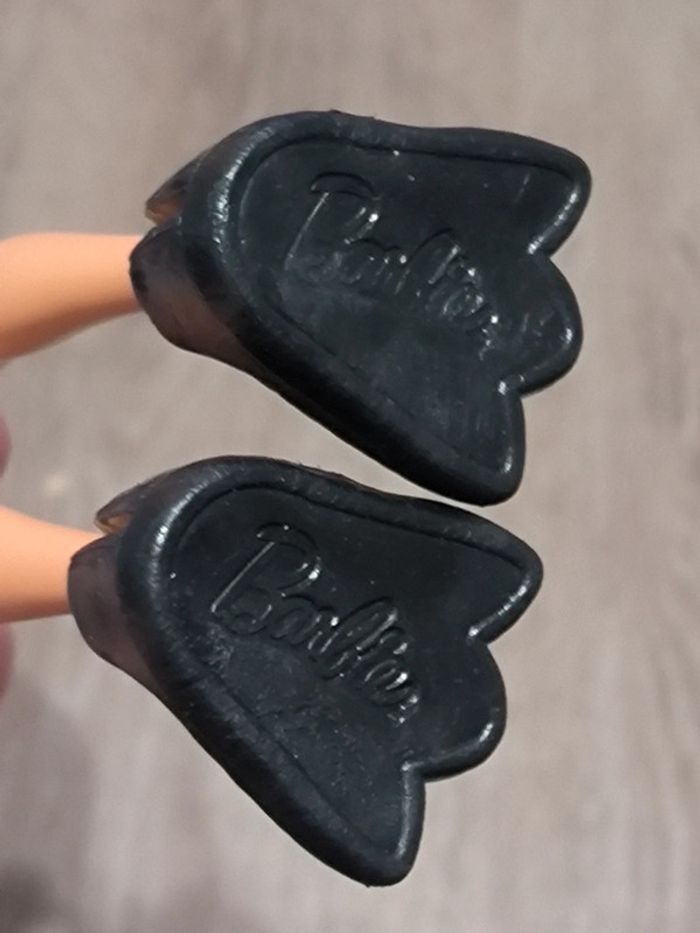 Mattel barbie 2 chaussures pied oiseau Cutie reveal chouette - photo numéro 2