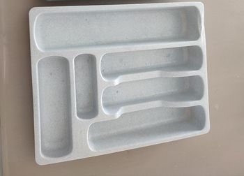Range couverts