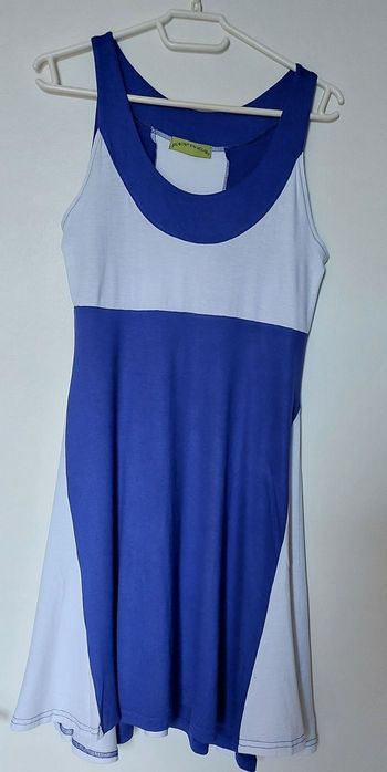 Robe fluide bleu et blanc