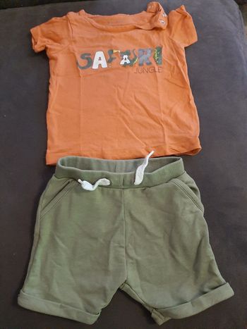 Ensemble 2 pièces  neuf 12 mois