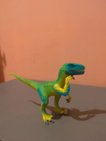 Schleich  14585 Velociraptor