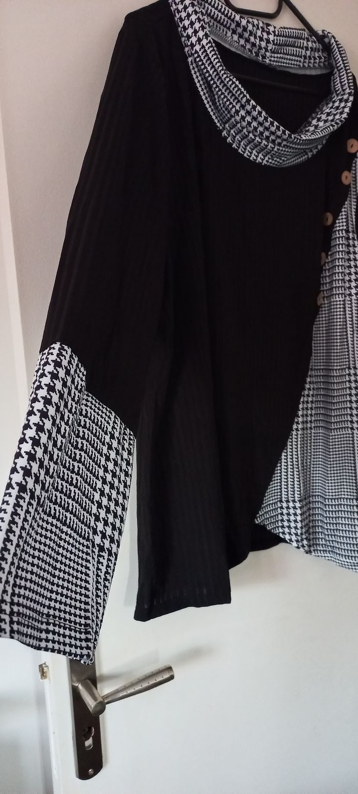 Haut noir et blanc - photo numéro 2