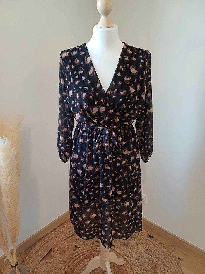 Robe cache-coeur à imprimé Léopard 🐆 Musthaves taille S/M 36/38