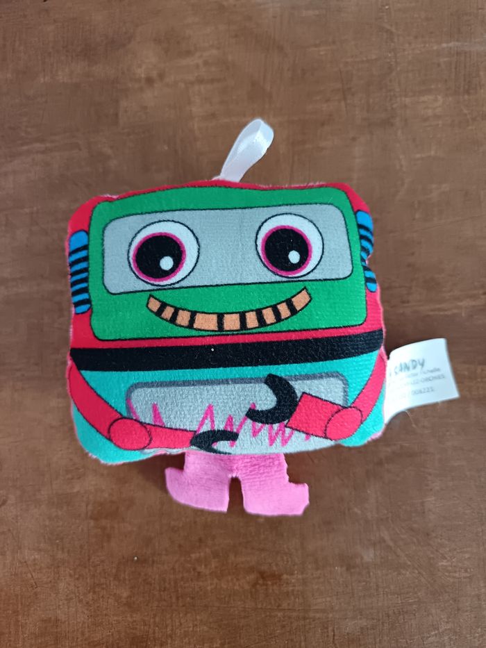 Lot de 2 peluches Robot - photo numéro 6