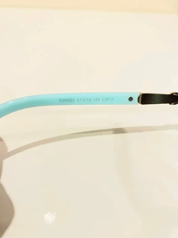 Lunette de soleil femme noire et turquoise verres dégradés uvprotection catégorie 3 - photo numéro 4