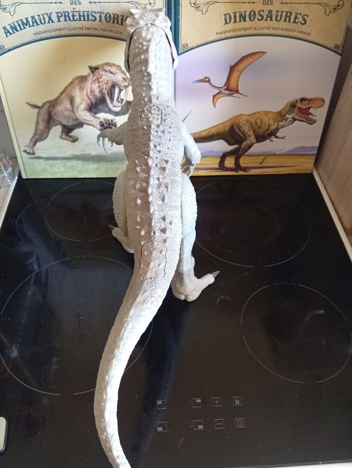 Indominus Rex Mattel GCT95 - photo numéro 5