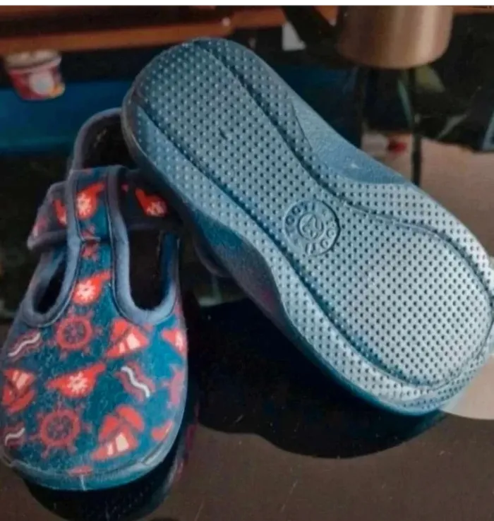 Chaussons  garçon - photo numéro 3