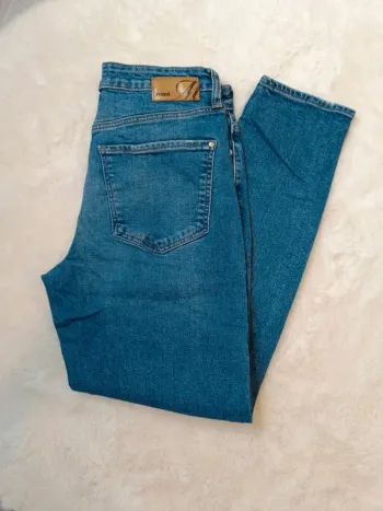 👖 mom Jean bleu délavé Mavi - taille 26/27
S/M