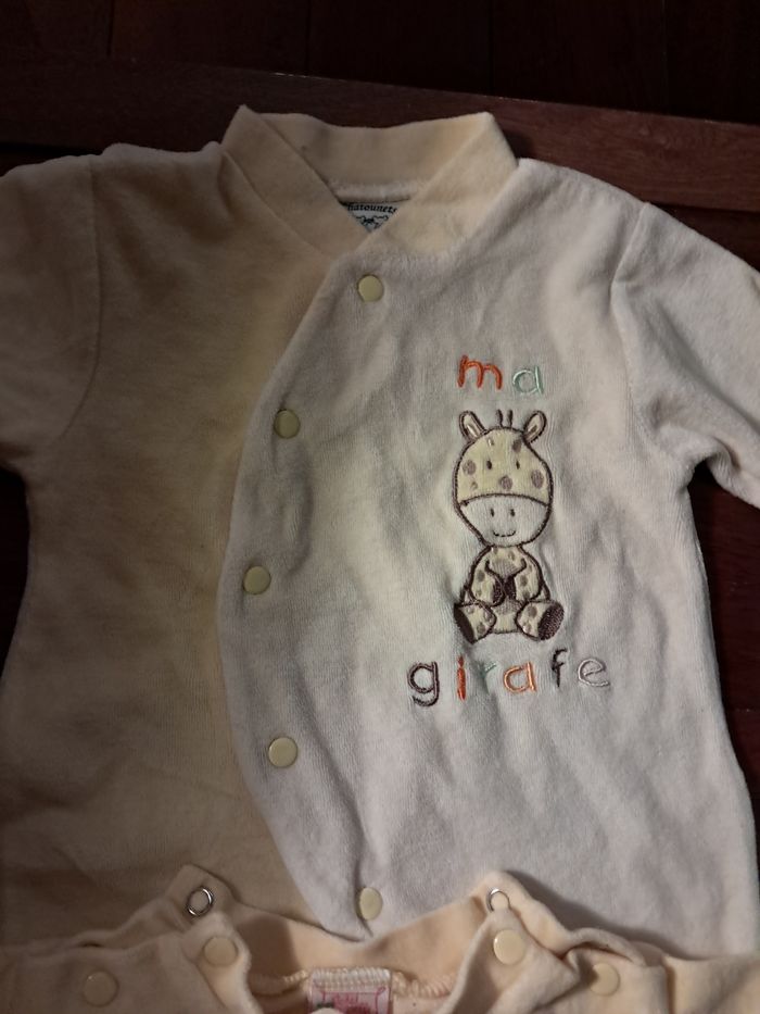 Pyjamas 3 mois hiver - photo numéro 4