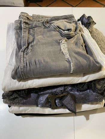 Lot de 5 vêtements taille XL plusieurs marques