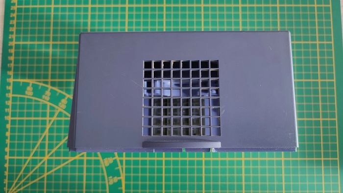 Plasturgie supérieure violette pièce détachée console de jeux Nintendo Gamecube DOL-001 (EUR) #C20 - photo numéro 3